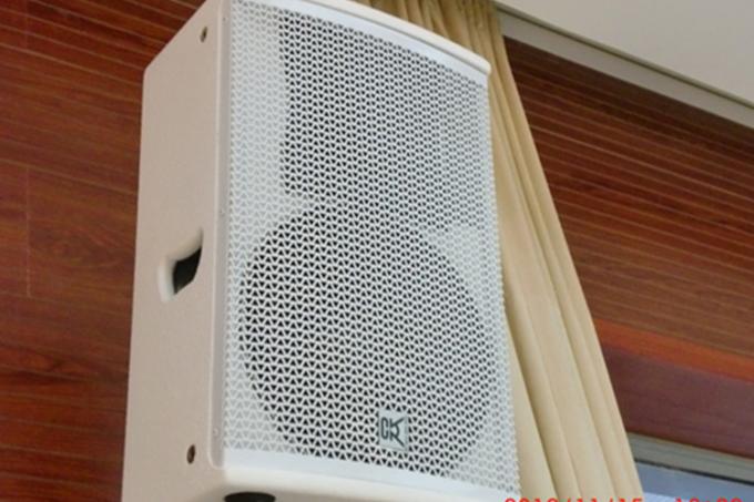 système de colonne de rangée de haut-parleur de salle de conférence 250W, système de haut-parleurs sans fil de microphone